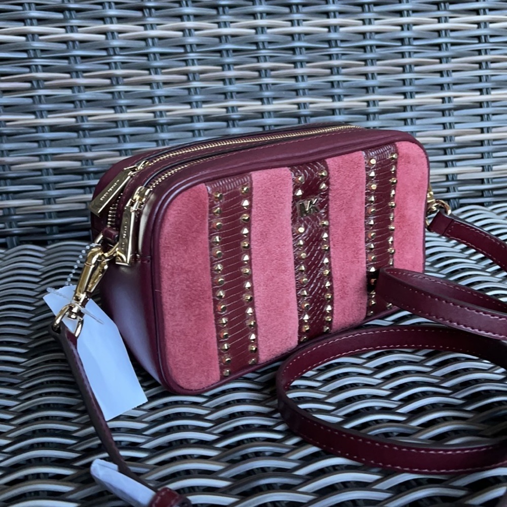 Michael Kors Small Camera Bag Ox Blood North/South - Picture 14 of 16